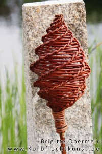 Gartenstecker aus Glockengeflecht